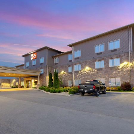 Best Western Plus Walkerton Hotel & Conference Centre Exterior photo